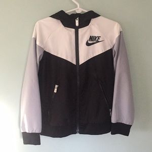Nike lightweight jacket, little boys size 5 or small